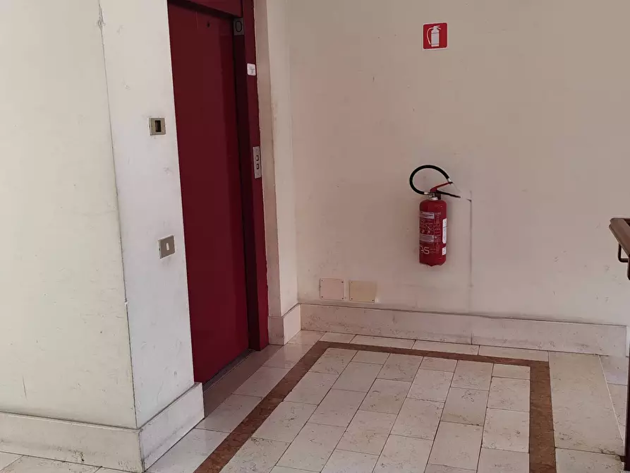 Immagine 55 di Appartamento in vendita  in Via Arnaldo Cantani a Roma