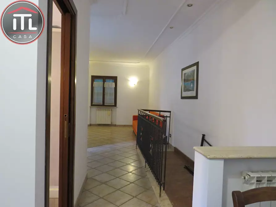 Immagine 9 di Villa in vendita  in Via Diano D'alba 5 a Roma