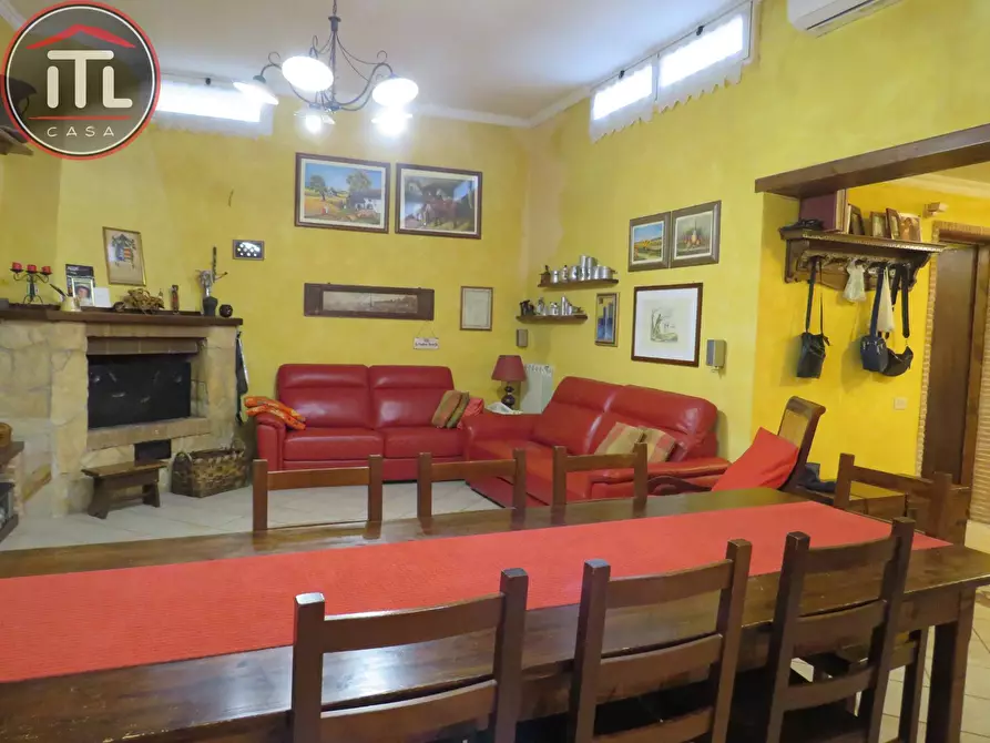 Immagine 23 di Villa in vendita  in Via Diano D'alba 5 a Roma