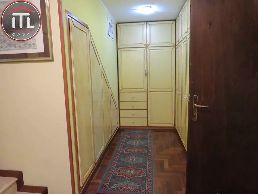 Immagine 27 di Villa in vendita  in Via Diano D'alba 5 a Roma