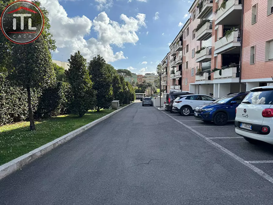 Immagine 28 di Appartamento in vendita  in Via dei Cantelmo 221 a Roma