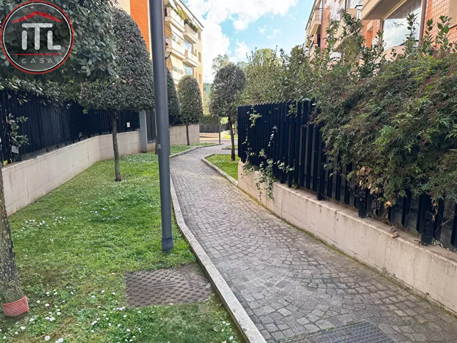 Immagine 36 di Appartamento in vendita  in Via dei Cantelmo 221 a Roma