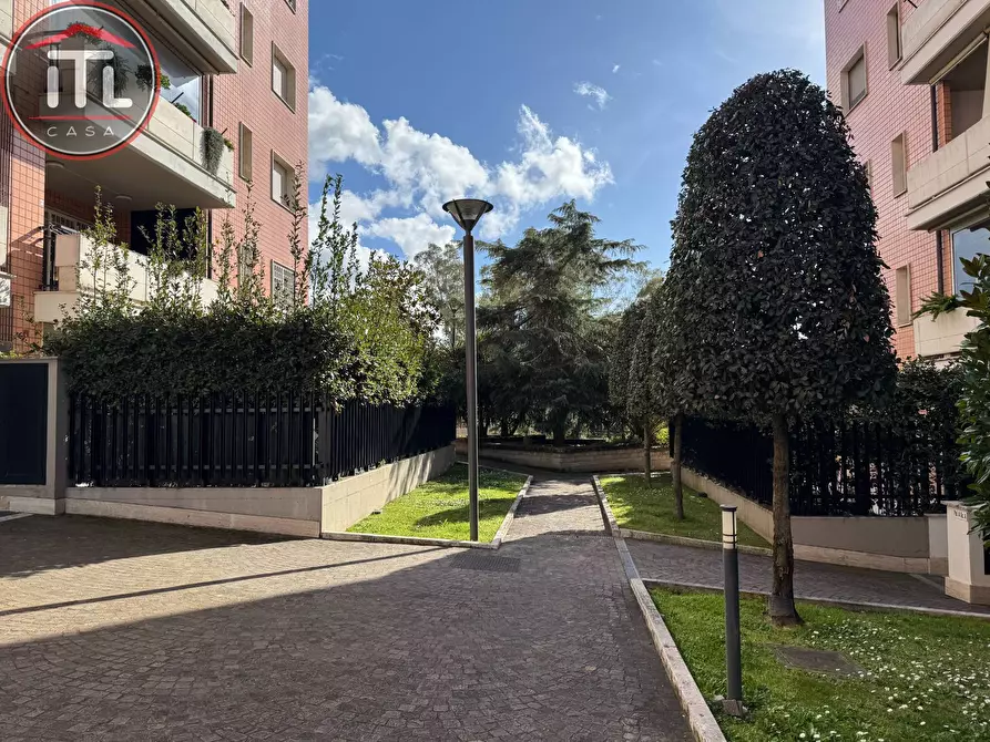 Immagine 39 di Appartamento in vendita  in Via dei Cantelmo 221 a Roma