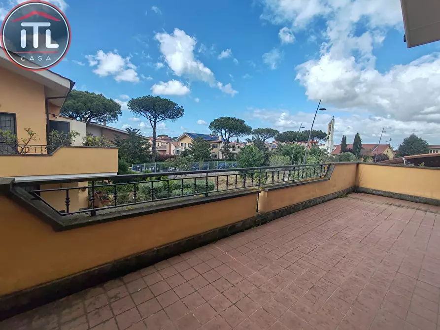 Immagine 35 di Villa in vendita  in Via Giuseppe Vanni a Roma