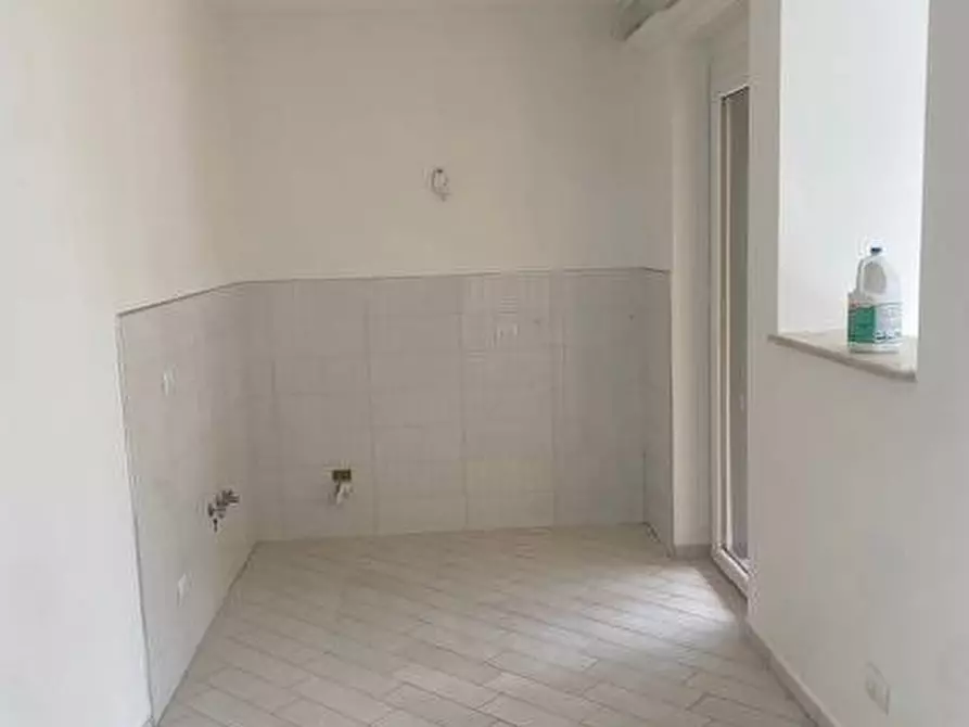 Immagine 10 di Appartamento in vendita  in Via Gino Borgatta a Roma