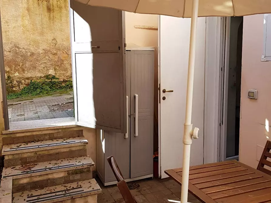 Immagine 4 di Appartamento in vendita  in Pietro Peretti 18 a Roma