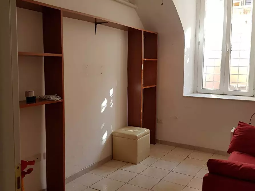 Immagine 11 di Appartamento in vendita  in Pietro Peretti 18 a Roma