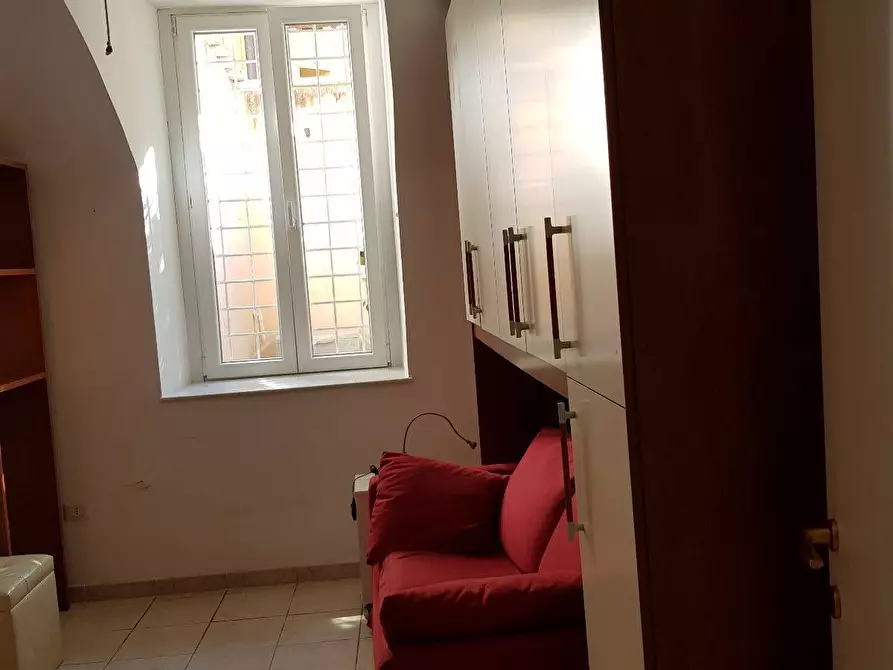 Immagine 14 di Appartamento in vendita  in Pietro Peretti 18 a Roma