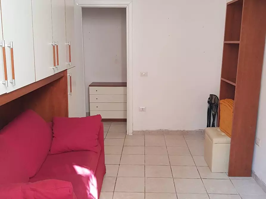 Immagine 13 di Appartamento in vendita  in Pietro Peretti 18 a Roma