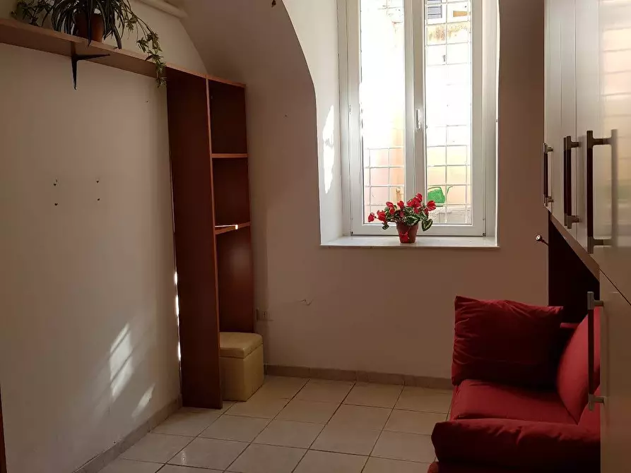 Immagine 20 di Appartamento in vendita  in Pietro Peretti 18 a Roma