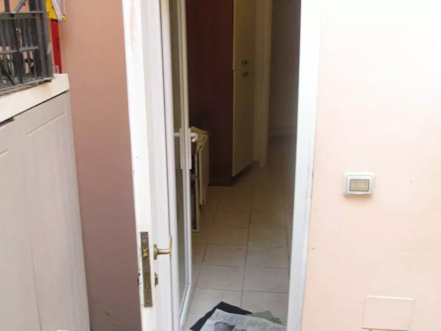 Immagine 33 di Appartamento in vendita  in Pietro Peretti 18 a Roma