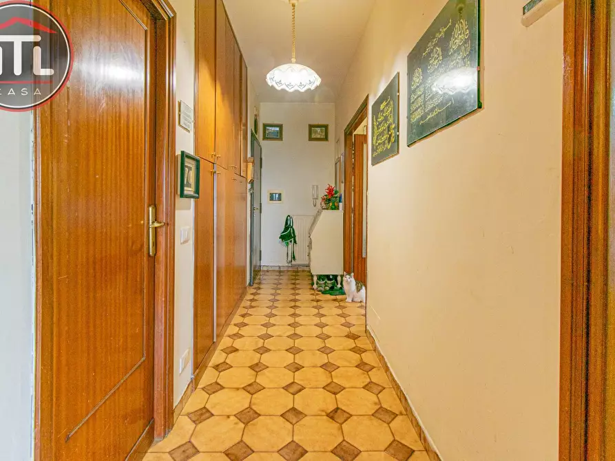 Immagine 7 di Appartamento in vendita  in Via Ettore Scandale a Roma