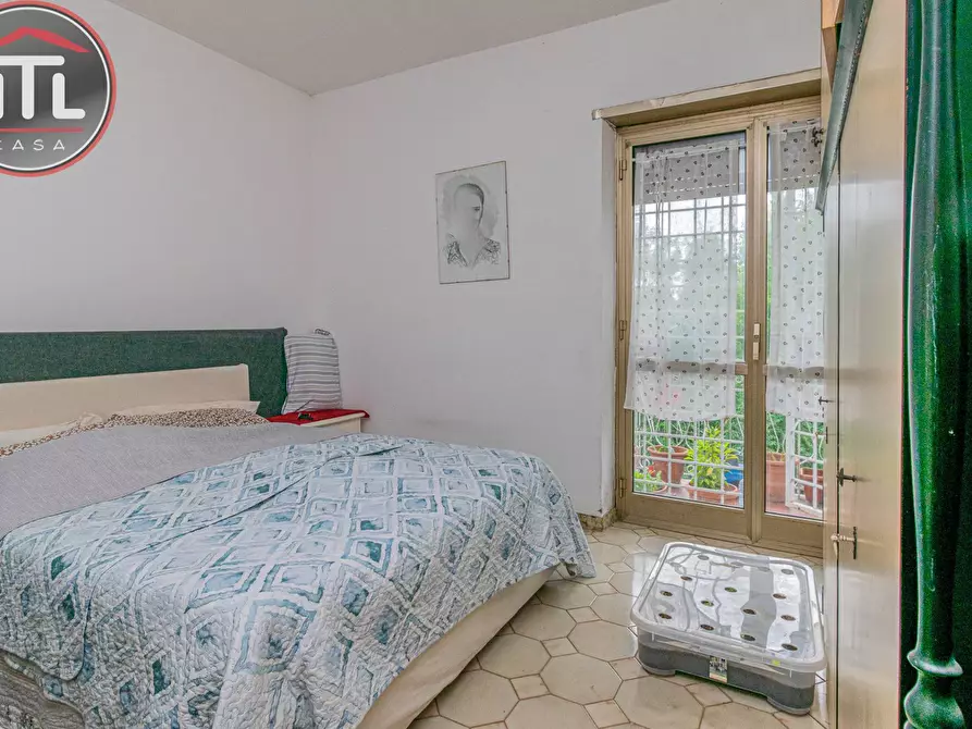 Immagine 12 di Appartamento in vendita  in Via Ettore Scandale a Roma