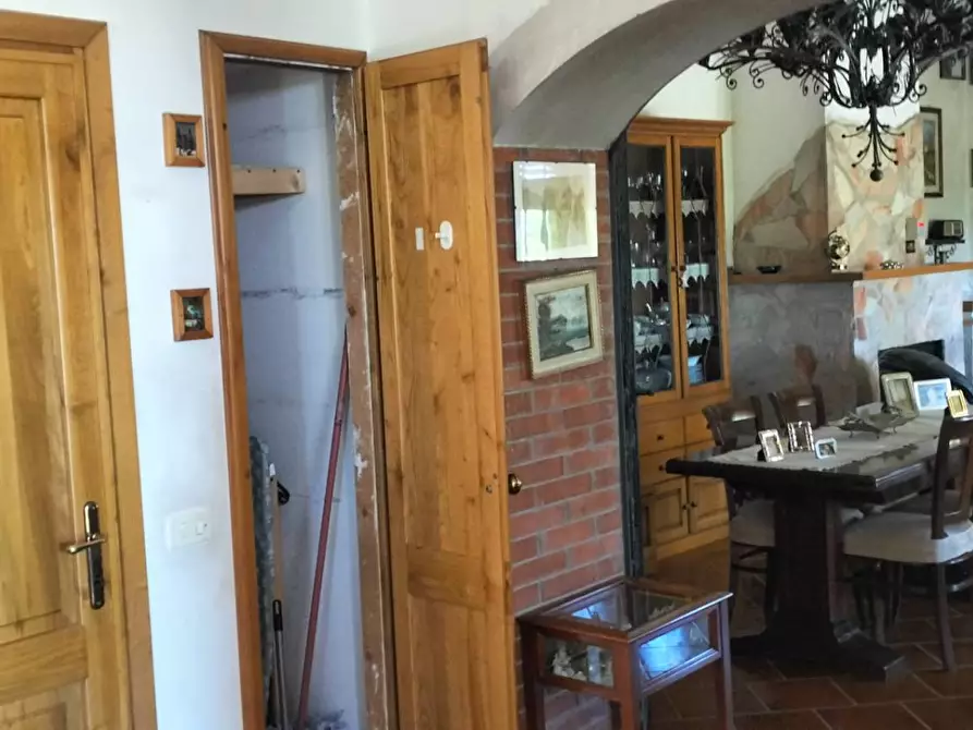 Immagine 11 di Villa in vendita  in Via Carbonara a Velletri