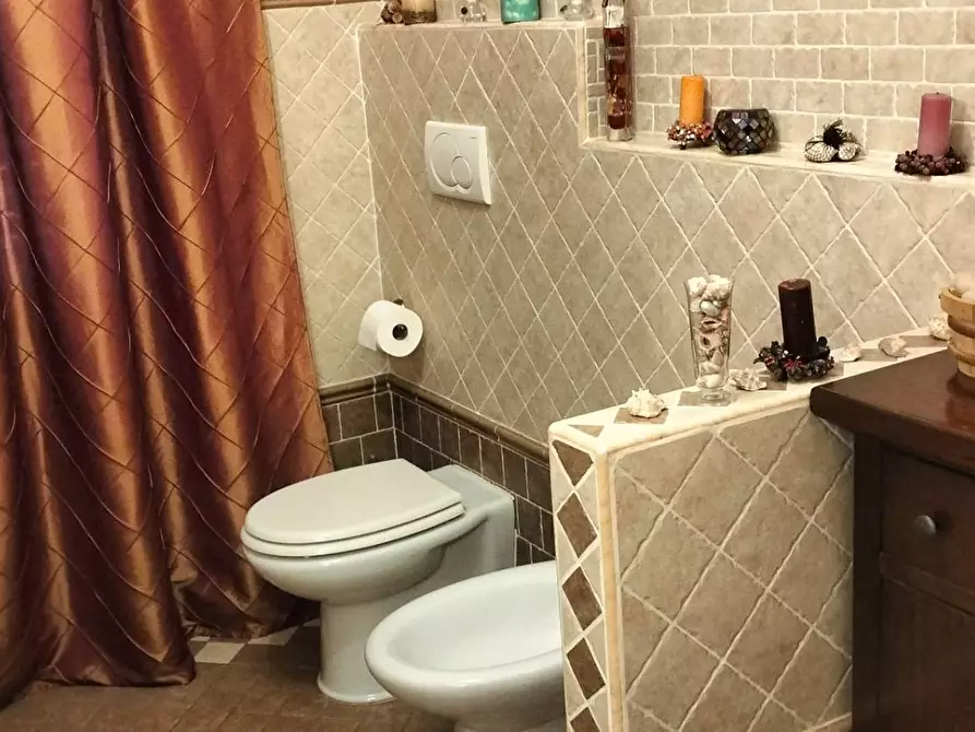 Immagine 31 di Villa in vendita  in Via Carbonara a Velletri