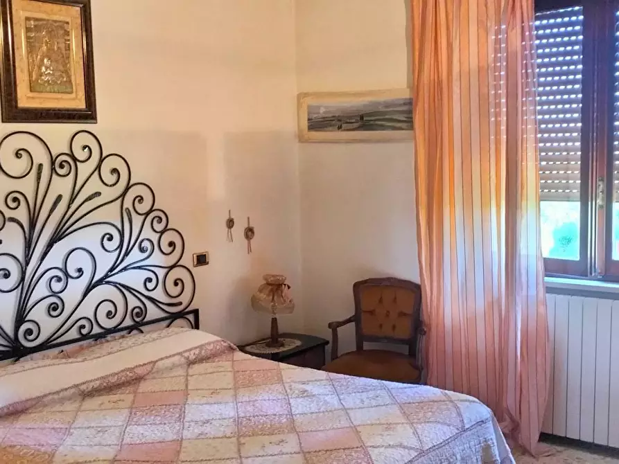 Immagine 39 di Villa in vendita  in Via Carbonara a Velletri