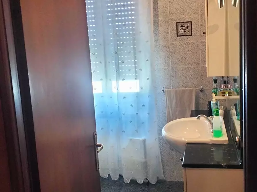 Immagine 41 di Villa in vendita  in Via Carbonara a Velletri