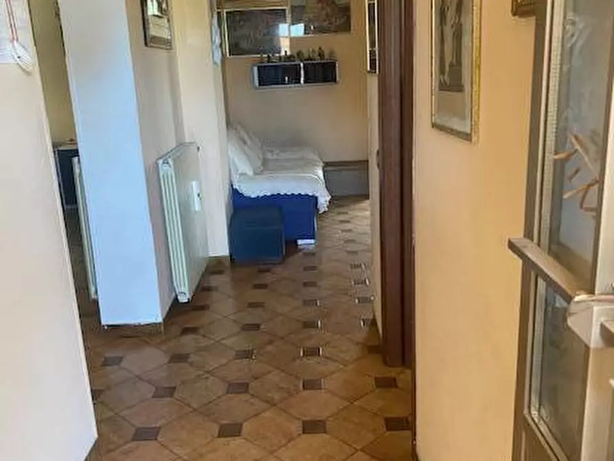 Immagine 11 di Casa semindipendente in vendita  in Via Prasco 8 a Roma