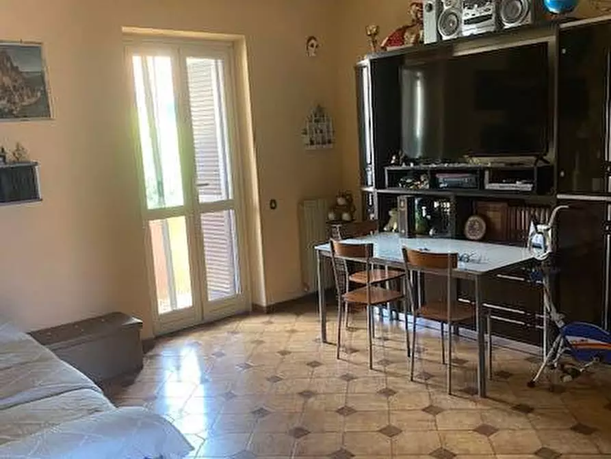 Immagine 14 di Casa semindipendente in vendita  in Via Prasco 8 a Roma