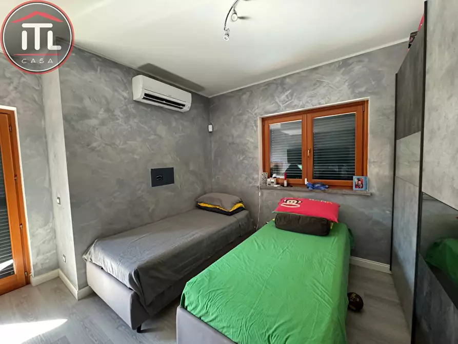 Immagine 14 di Appartamento in vendita  in Gavoi 12 a Roma