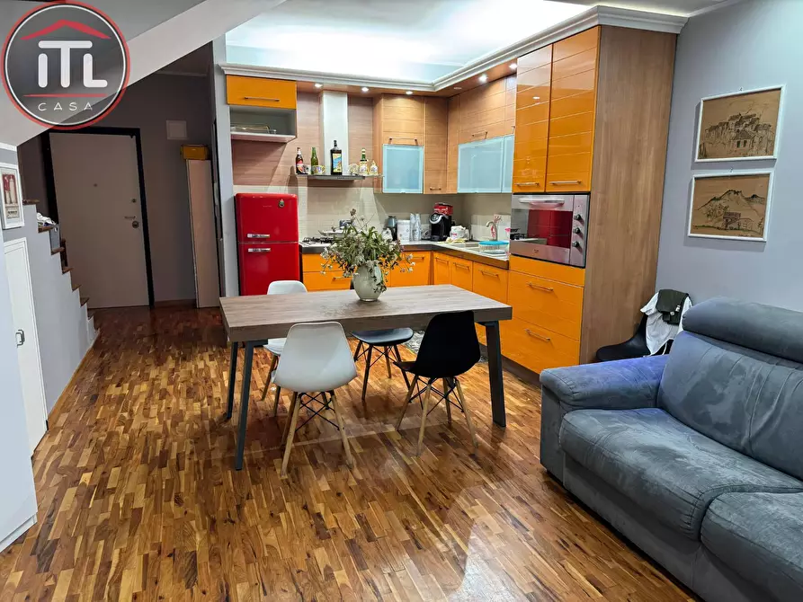 Immagine 9 di Villetta a schiera in vendita  in Via Mezzoldo 125 a Roma