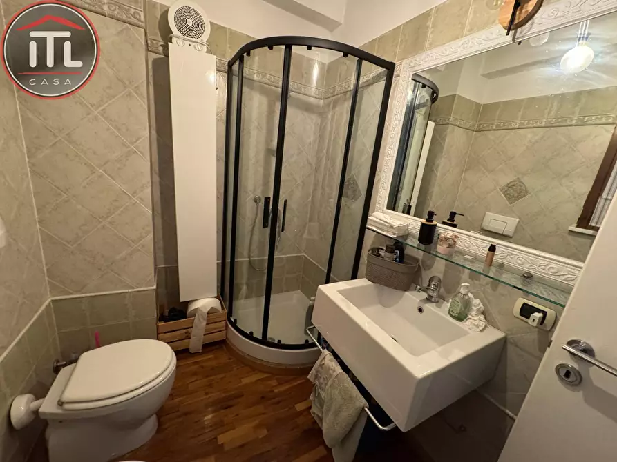 Immagine 14 di Villetta a schiera in vendita  in Via Mezzoldo 125 a Roma