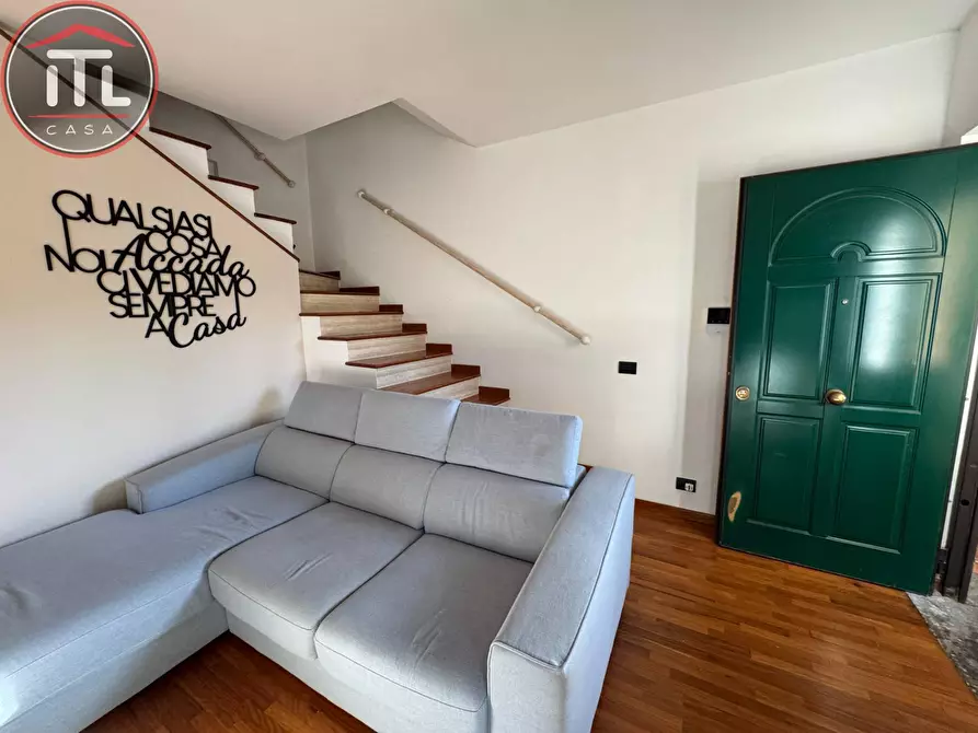 Immagine 25 di Villetta a schiera in vendita  in Via Mezzoldo 125 a Roma