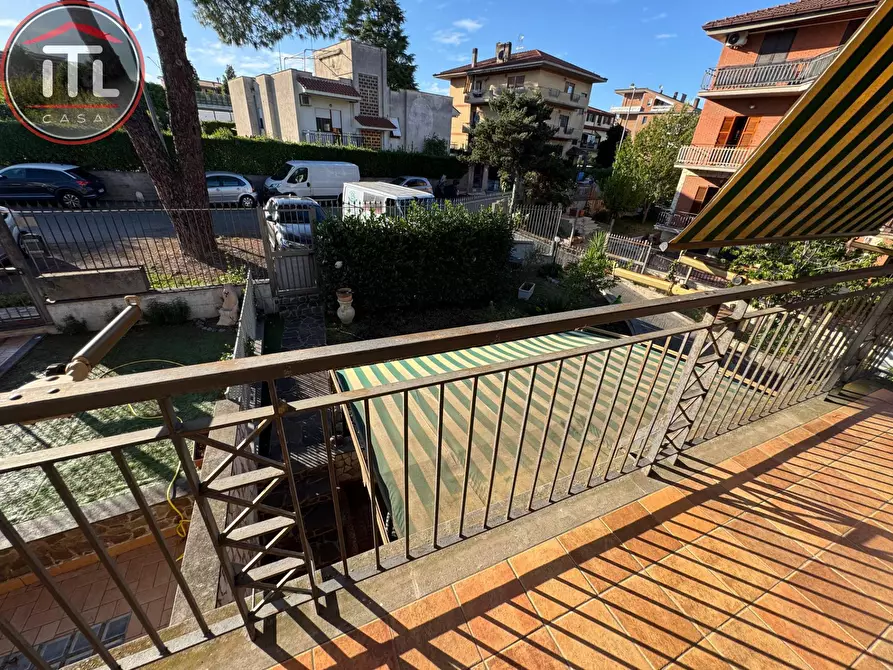 Immagine 26 di Villetta a schiera in vendita  in Via Mezzoldo 125 a Roma