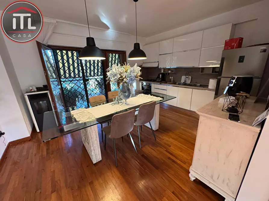 Immagine 29 di Villetta a schiera in vendita  in Via Mezzoldo 125 a Roma