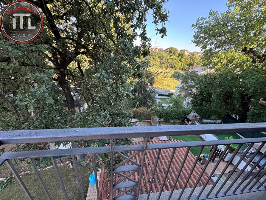 Immagine 30 di Villetta a schiera in vendita  in Via Mezzoldo 125 a Roma