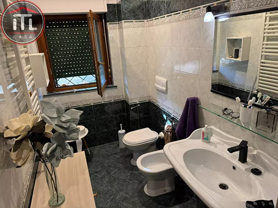 Immagine 34 di Villetta a schiera in vendita  in Via Mezzoldo 125 a Roma