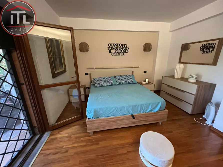 Immagine 36 di Villetta a schiera in vendita  in Via Mezzoldo 125 a Roma