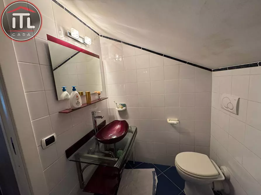 Immagine 38 di Villetta a schiera in vendita  in Via Mezzoldo 125 a Roma