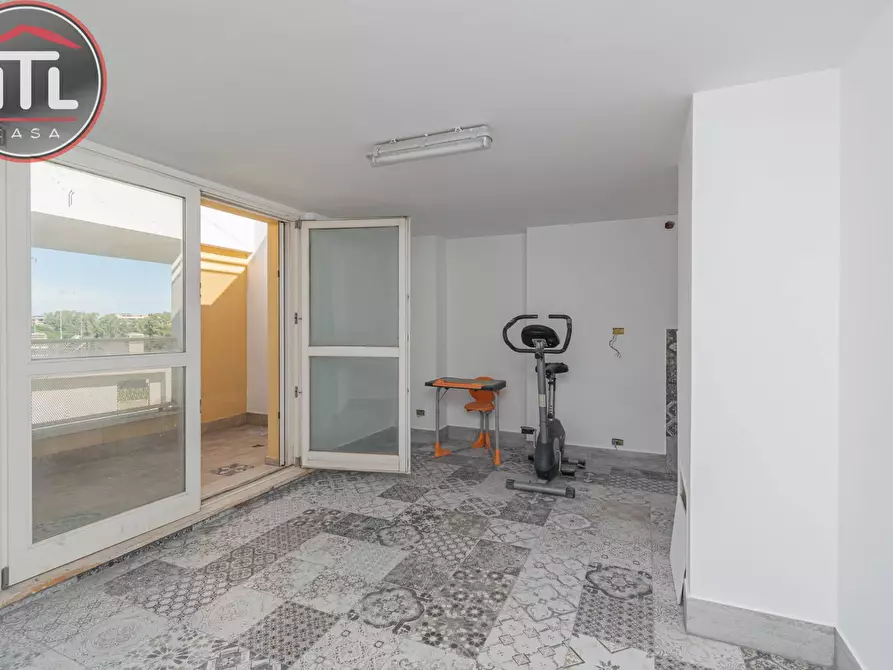 Immagine 13 di Attico in vendita  in VIA DEI TANI a Roma