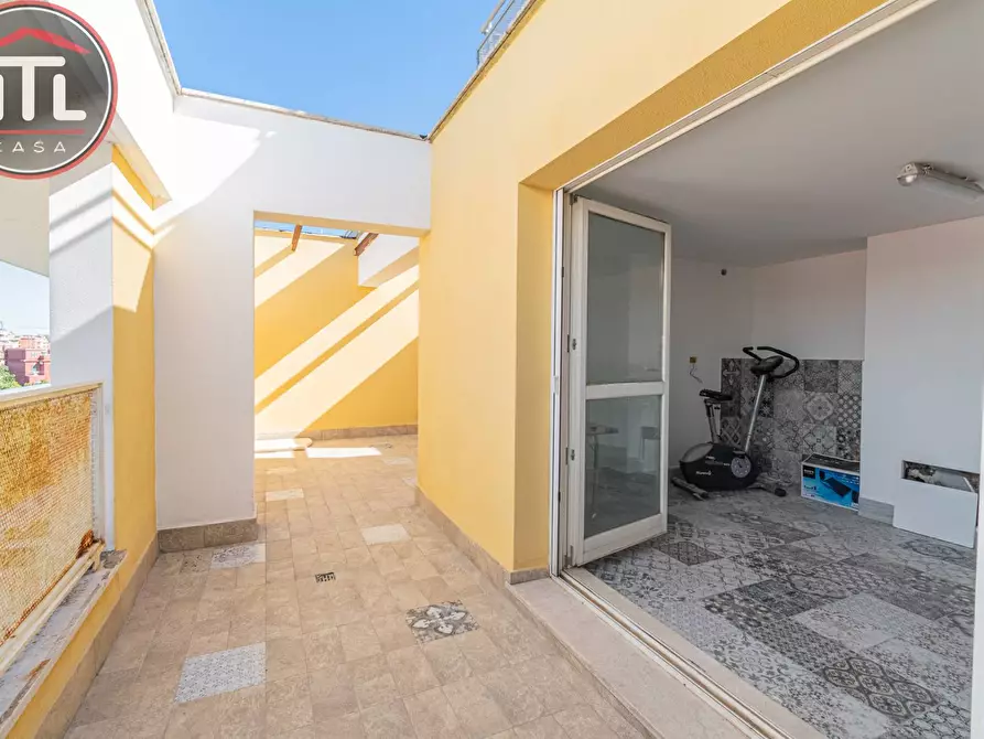 Immagine 16 di Attico in vendita  in VIA DEI TANI a Roma