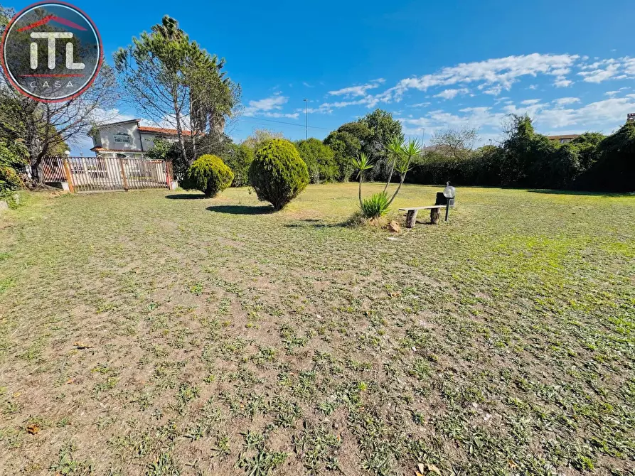 Immagine 2 di Terreno residenziale in vendita  in Via Bergolo 138 a Roma