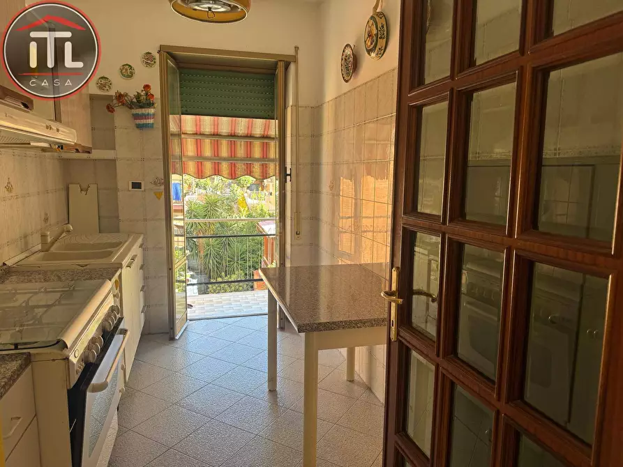 Immagine 7 di Appartamento in vendita  in Via Torrita Di Siena 25 a Roma