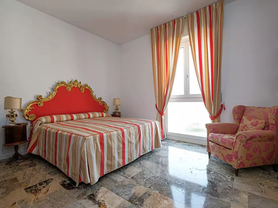 Immagine 11 di Appartamento in vendita  in Via Don Luigi Palazzolo 67 a Bergamo