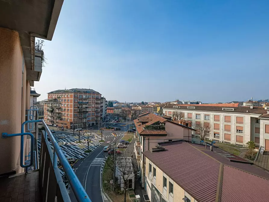 Immagine 35 di Appartamento in vendita  in Via Don Luigi Palazzolo 67 a Bergamo