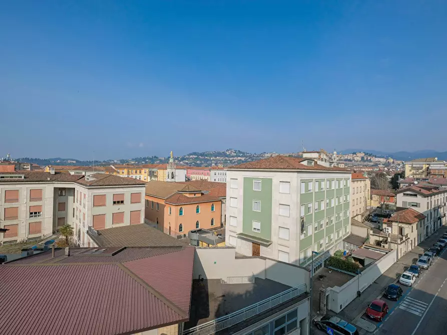 Immagine 40 di Appartamento in vendita  in Via Don Luigi Palazzolo 67 a Bergamo