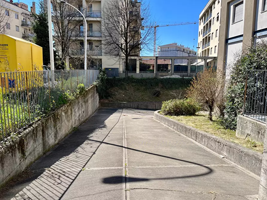 Immagine 16 di Magazzino in vendita  in VIA BORGO PALAZZO 165 a Bergamo