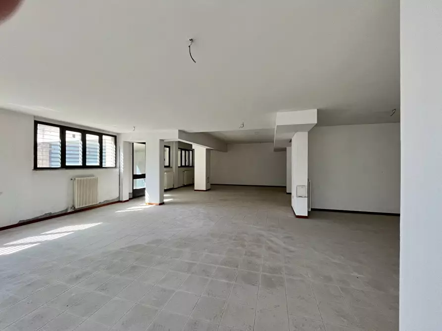 Immagine 12 di Magazzino in vendita  in VIA BORGO PALAZZO 165 a Bergamo