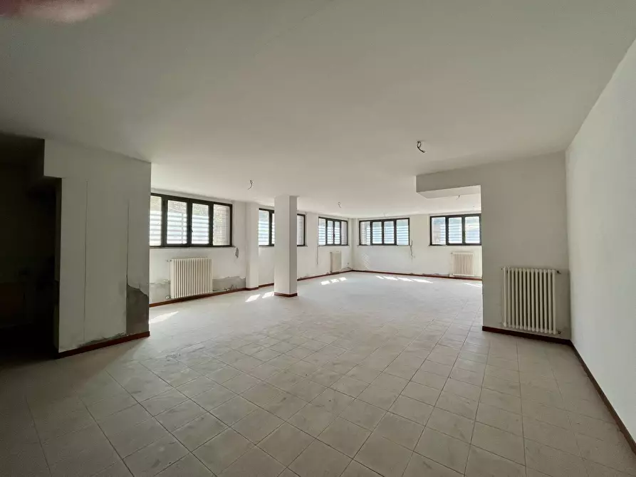 Immagine 14 di Magazzino in vendita  in VIA BORGO PALAZZO 165 a Bergamo