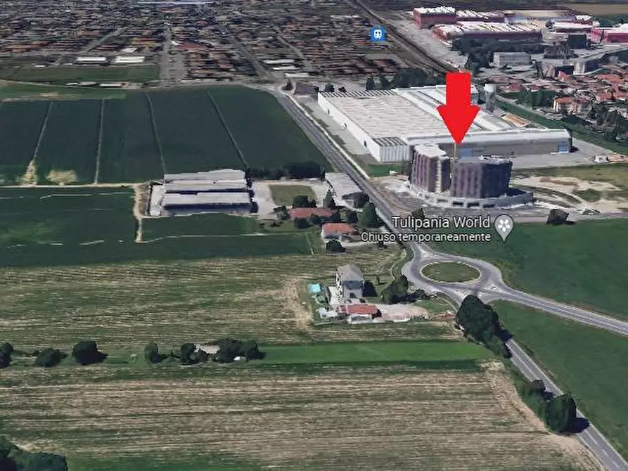 Immagine 11 di Ufficio in affitto  in Via Marco Biagi 95 a Arcene