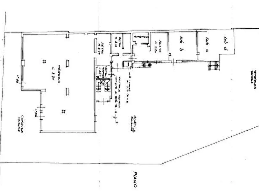 Immagine 19 di Locale commerciale in vendita  in Via Ponte Secco 10 a Ponteranica