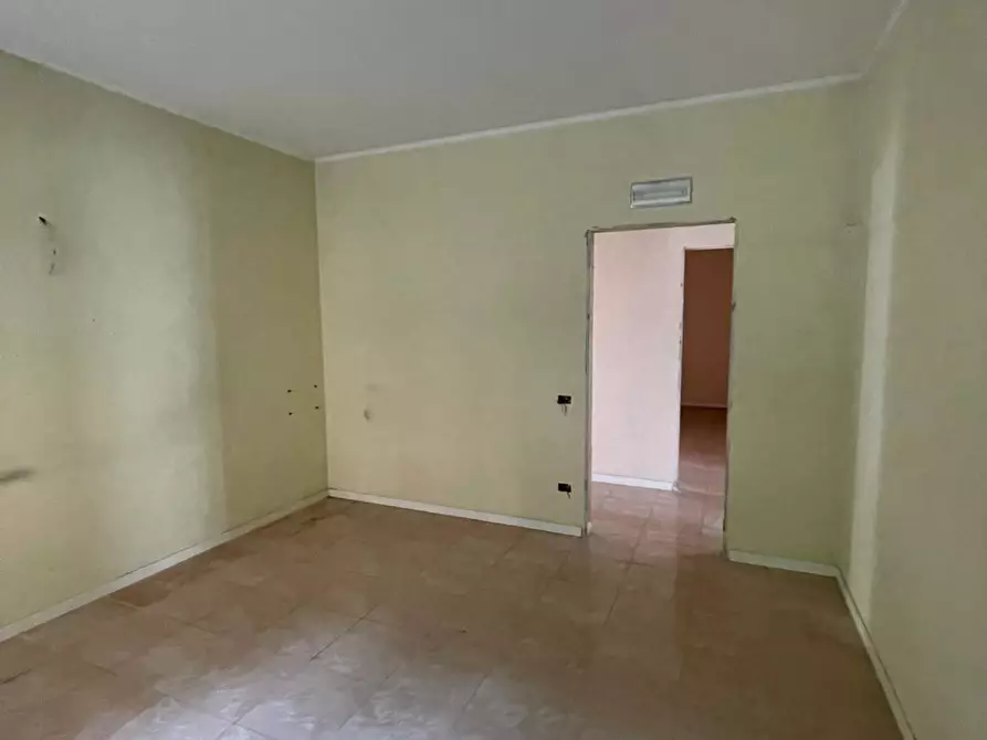 Immagine 25 di Ufficio in vendita  in Viale Roma 23 a San Giovanni Bianco