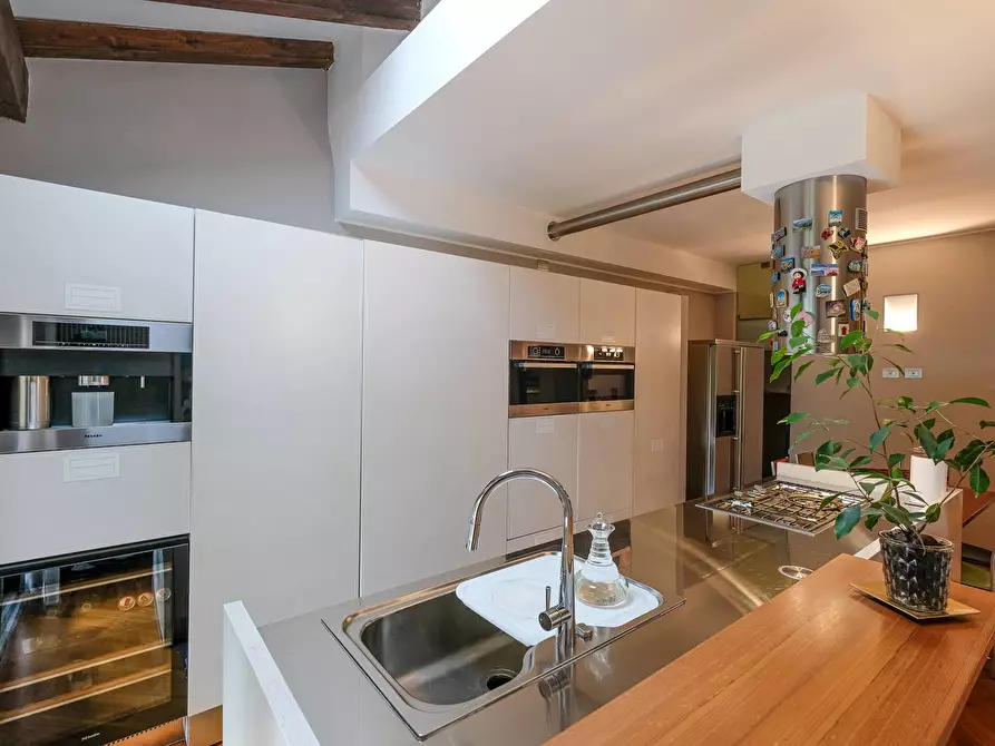 Immagine 12 di Villa in vendita  in Via Vicolo fiorito 4 a Treviolo