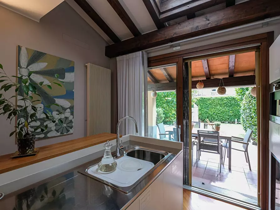 Immagine 13 di Villa in vendita  in Via Vicolo fiorito 4 a Treviolo