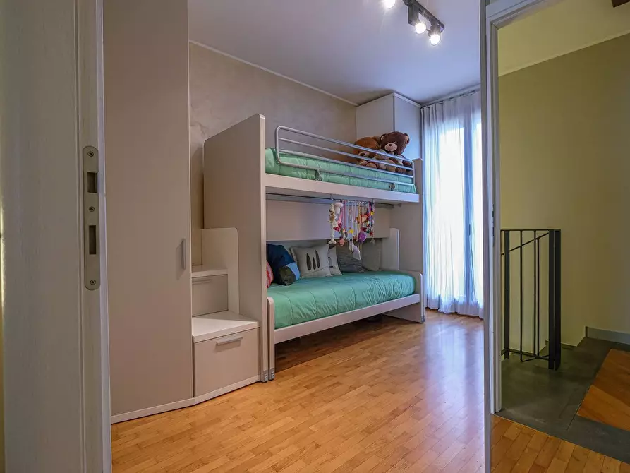 Immagine 24 di Villa in vendita  in Via Vicolo fiorito 4 a Treviolo