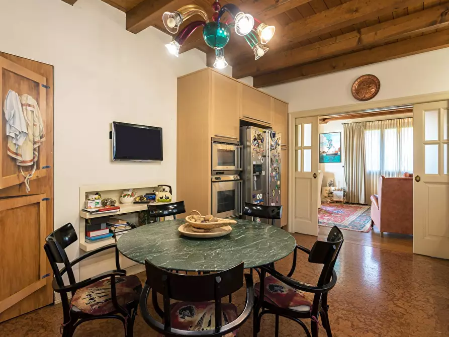 Immagine 4 di Villa in vendita  in Via Medolago a Scanzorosciate